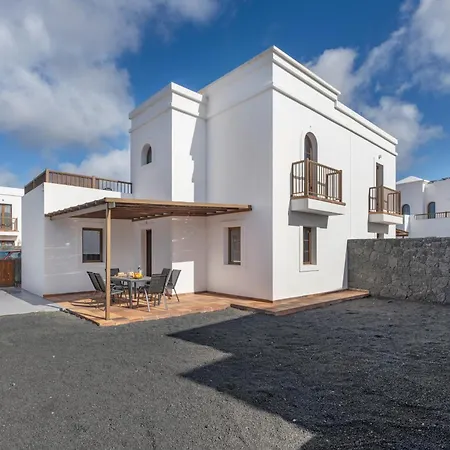 Casa Fama Con Piscina Privada Clima Вилла *