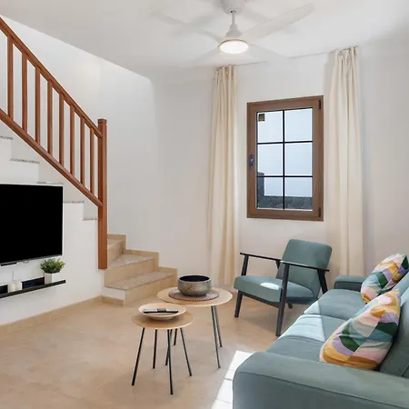 Vila Casa Fama *
